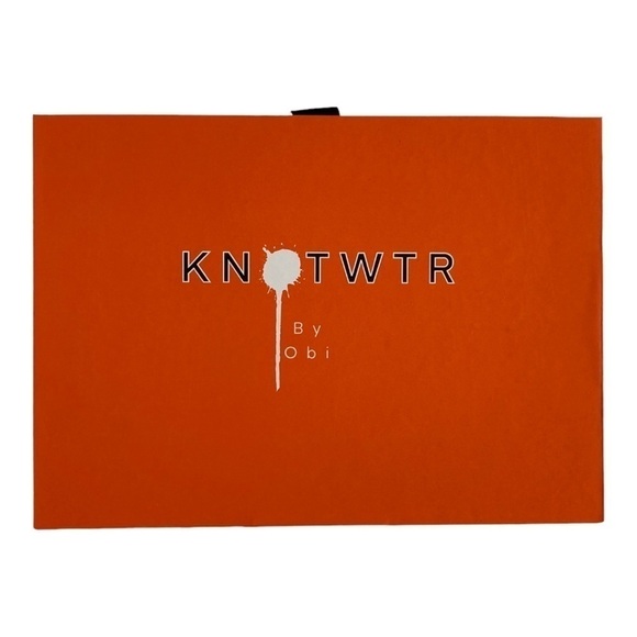 Knotwtr Luxury Sunglasses NWT Boxed with accessories New in Box
